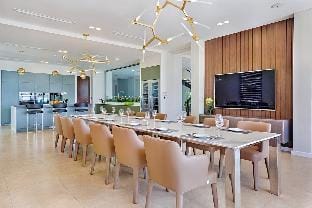 Exclusive 6BR Beachfront Villa 1000m2 Private Pool Villa in Hoa Hai