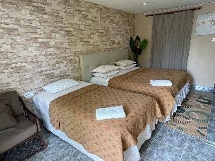Muslim Adorable 1 Bedroom King + Single Bed | WiFi Vacation rental in Kedah
