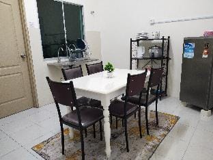 Wafid Homestay 2 Seri Iskandar Apartment in Perak Tengah District
