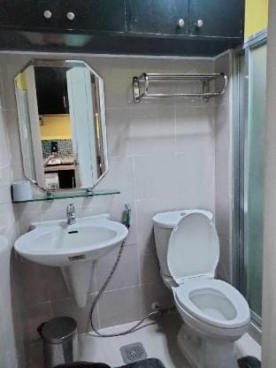 Blue Chill Apartment in Quezon City