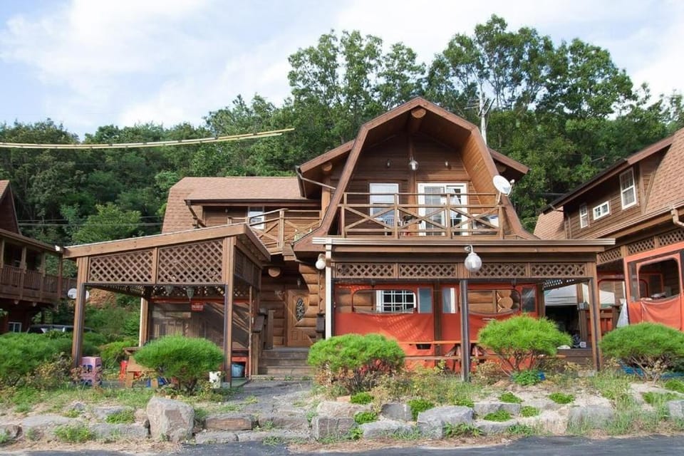 Boryeong Rich Valley Pension Bed and Breakfast in South Korea