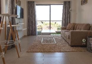 The Upscale Minimalist Condo/ Pool Apartment in Nairobi
