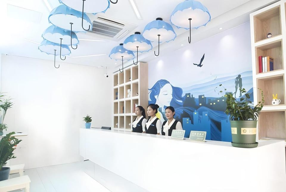 Jinglai Hotel（Shanghai Lujiazui Century Avenue Subway Station） Hotel in Shanghai