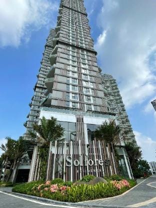 QMP-Ecopark Solforest- Studio Amazing View Apartment in Laos