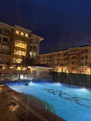 Cozy and Clean Space at Arezzo Place by JC Vacation rental in Davao City