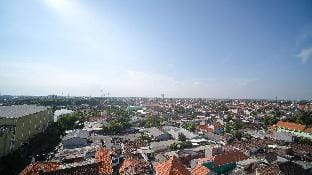 Good Location Studio Suncity Residence By Travelio Apartment in East Java