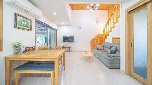 Gyepngju Camino Pool Villa Bed and Breakfast in South Korea