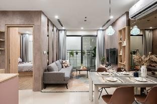 VinHomes Ocean Park - 2 Bedrooms Apartment Vacation rental in Laos