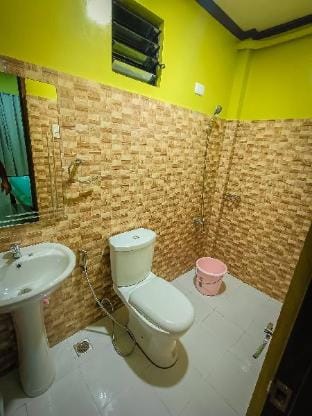 Coco Ville Guest House  (room1 for 2pax) Villa in Central Visayas