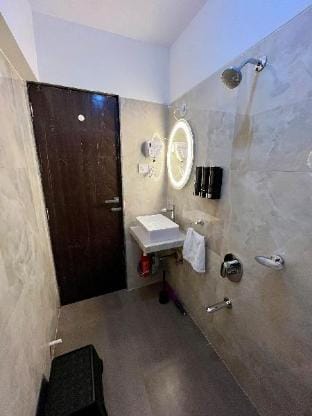La Olive 1 BHK Service Apartment Vacation rental in Mumbai