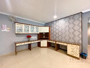 Taman Saikat IPOH  Happy Suites by Verve (12pax) Vacation rental in Ipoh