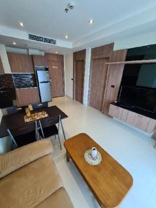 Nam Talay Condo Apartment in Pattaya City