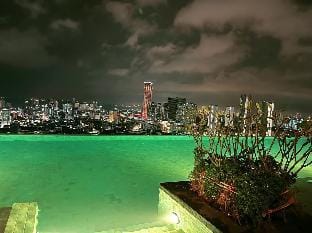 Beacon Executive Suite Relax17 by Fantabulous Home Apartment in George Town