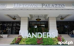 Grandiose Condo in Uptown BGC w/ Parking & View Vacation rental in Makati