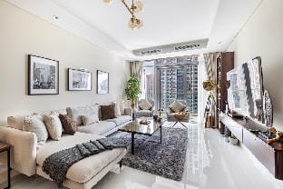 Stylish 2BR at Paramount Hotel Midtown Apartment in Dubai