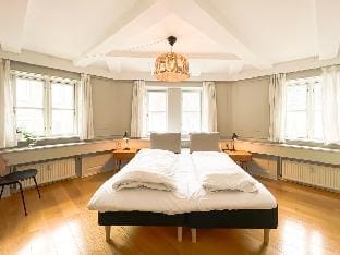 Family-Friendly Flat Near Tivoli Gardens Apartment in Copenhagen
