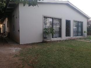 Cooperville Vacation rental in North West, South Africa