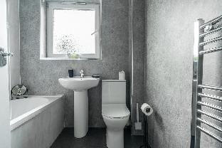 Glenisla House Vacation rental in Glasgow