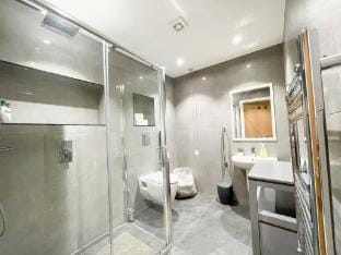 Modern Studio in Islington near British Museum Apartment in London Borough of Islington