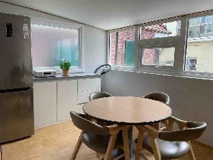 #03(1F) Clara House, Seoul Stn. - 1 queen Vacation rental in Seoul
