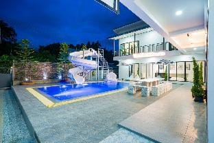 The Moment Pool Villa Vacation rental in Chon Buri Changwat