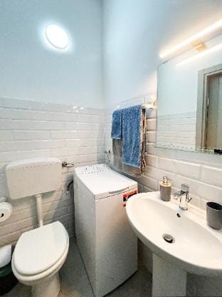NEW studio + kitchen, between sea and cathedral. Apartment in Syracuse
