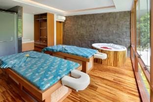 Relaxing Ubud Room Villa near Monkey Forest Vacation rental in Ubud