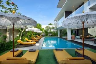 Suite Double Room Villa with Pool near Beach Vacation rental in North Kuta