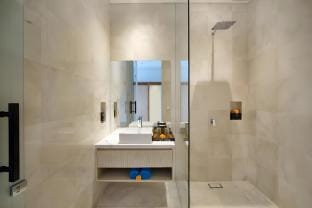 Cozy 3BR Private Pool Villa near Legian Beach Villa in Kuta