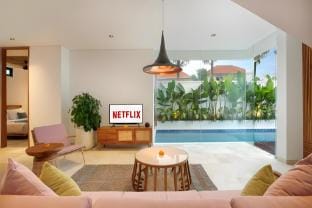 Cozy 3BR Private Pool Villa near Legian Beach Villa in Kuta