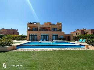 Luxury Half Villa Sea View Vacation rental in Hurghada