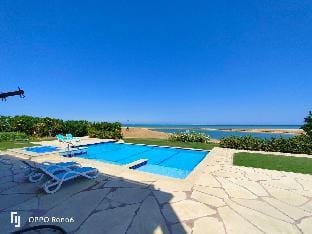 Luxury Half Villa Sea View Vacation rental in Hurghada