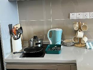 3R3B KLCity CentreView (Balcony) - 8 pax B14-07 Apartment in Federal Territory of Kuala Lumpur