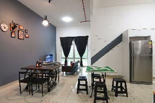 Mount Austin Manhattan /Mahjong/Tv Box Apartment in Johor Bahru