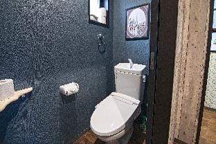 Travel Time・通天閣　最大9人宿泊可！すぐ通天閣にいける　恵美須町駅まで徒歩2分 Vacation rental in Osaka
