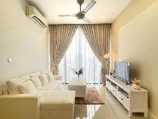 Dpristine, CozyCream by Antlerzone Apartment in Johor