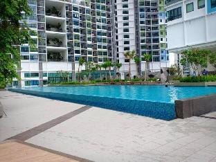 i-Suite Duplex surrounded by lots entertainments!! Apartment in Selangor, Malaysia