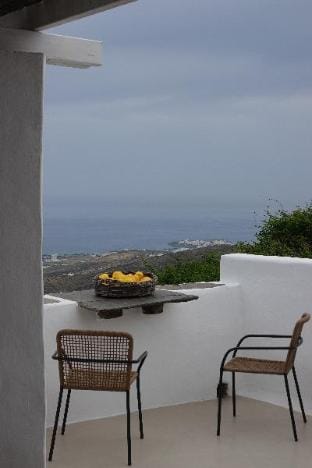 Triantaros Artist House Villa in Decentralized Administration of the Aegean