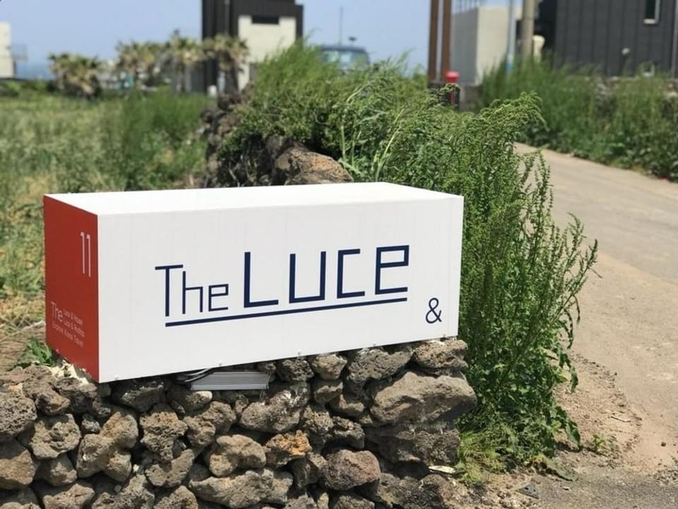Jeju The Luce N House Bed and Breakfast in South Korea