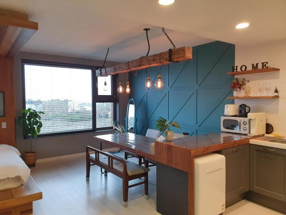 Jeju The Luce N House Bed and Breakfast in South Korea