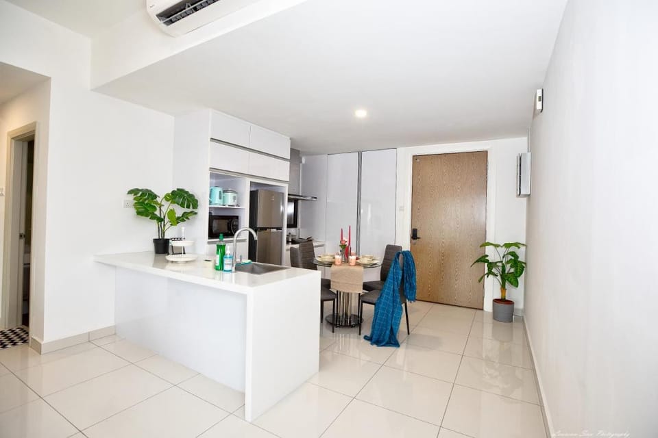 Mid Valley Southkey Mosaic Homybed @ UHA Apartment in Johor Bahru