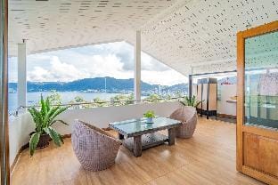 Patong Blue House Panorama View Villa in Patong