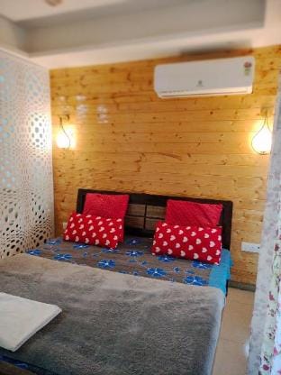 Nature's Nook By Daysoff Homes Apartment in Dehradun
