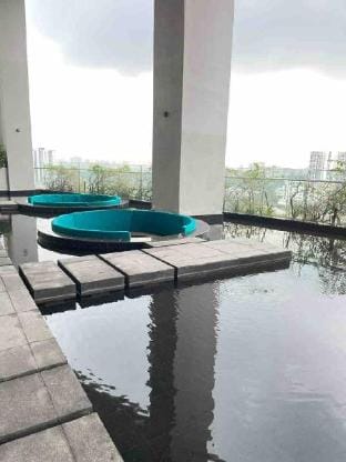 Azure, Spacious,Chiropractic Bed, Paradigm,KL View Apartment in Petaling Jaya
