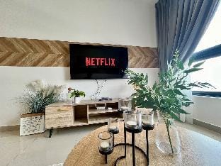 KLCCPavIkeaSMCV | MrtLrt | 13PAX | 3R2B | 1C.Park Vacation rental in Federal Territory of Kuala Lumpur