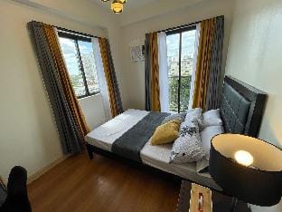 Condo 3-Bedroom w/ Pool Access Center of Davao Apartment in Davao City