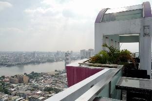 Hidden Penthouse BKK near iconsiam Apartment in Bangkok