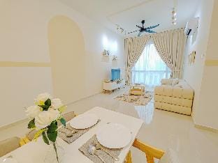 Sks Pavillion, Beigy Suite by Antlerzone Apartment in Johor Bahru
