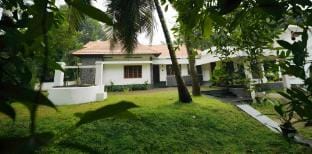 Thekkaniyil Homestay Vacation rental in Kerala