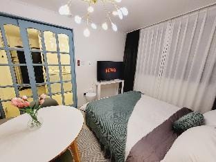 Sweet LUNA#3 Hongdae Stn.4min 1BR+@R & Rooftop Apartment in Seoul